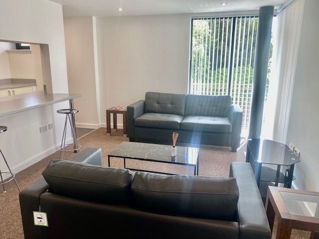 Property photo 2 of 18