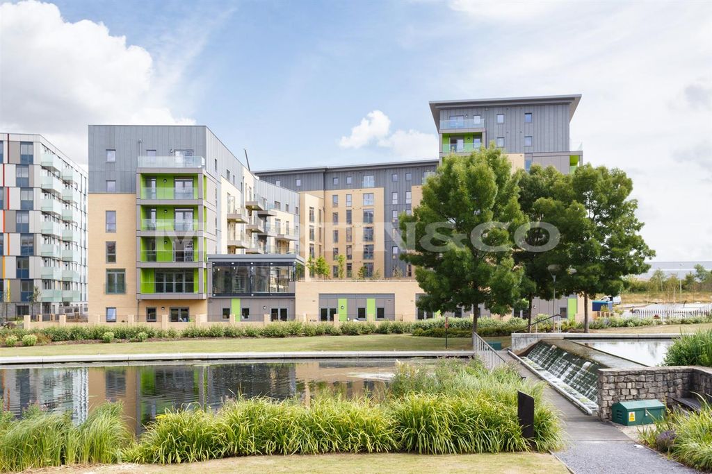 Property photo 1 of 4