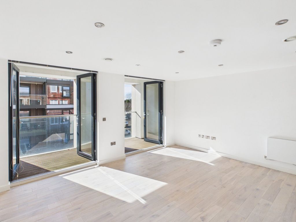 Property photo 2 of 9 Picture No. 45