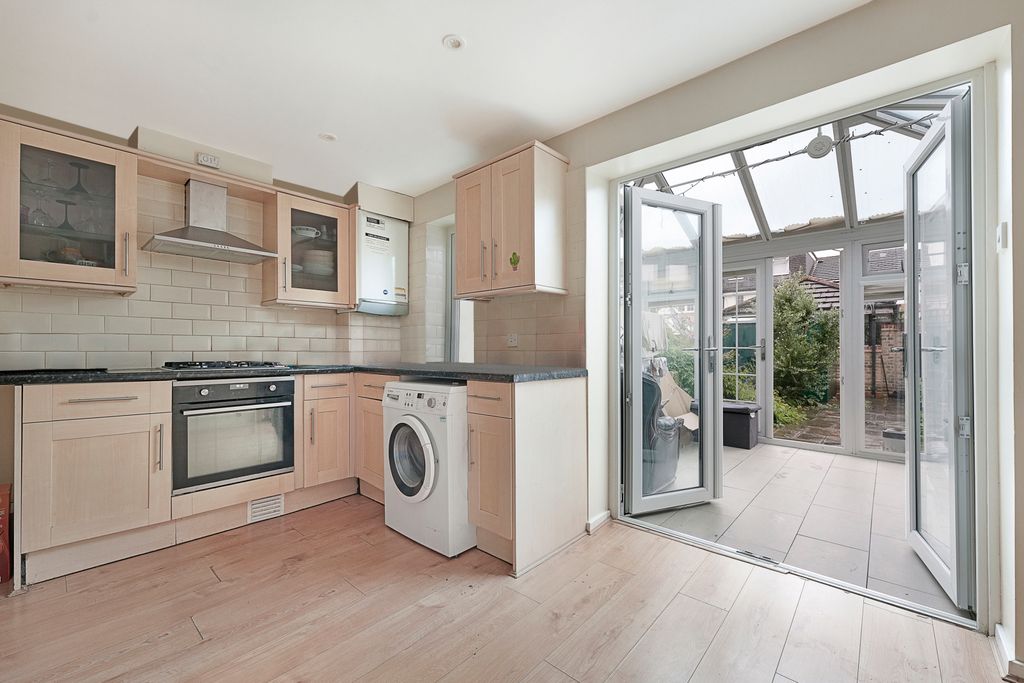 Property photo 1 of 23
