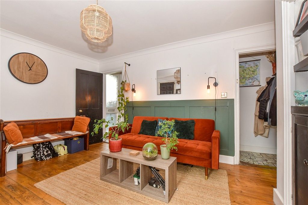 Property photo 3 of 10 Dining Room