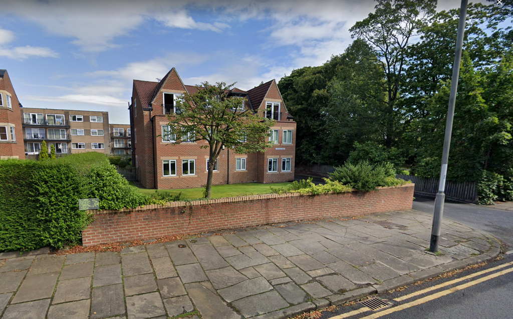 Property photo 2 of 12