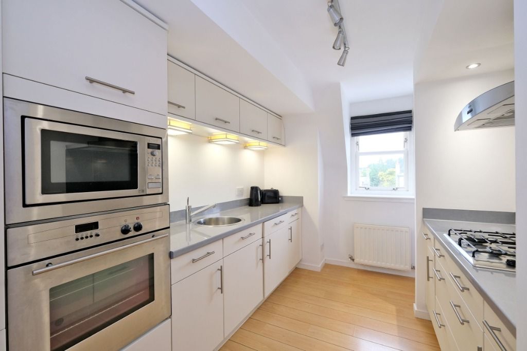 Property photo 3 of 11 Photo 3