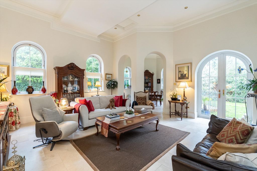 Property photo 2 of 20 Image