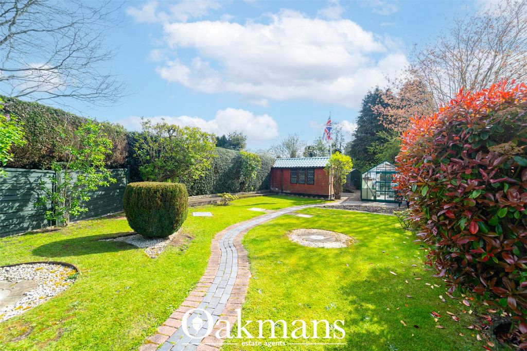 Property photo 2 of 21 Picture No. 12