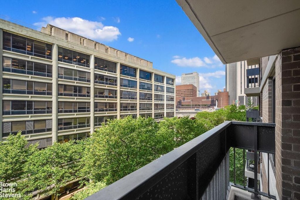 Property photo 3 of 7 <Alttext/>