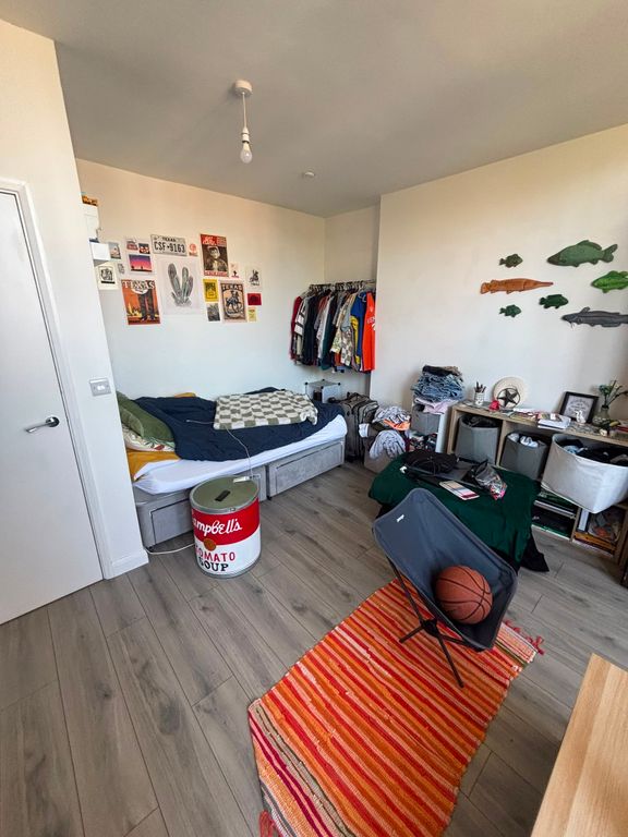 Property photo 3 of 10