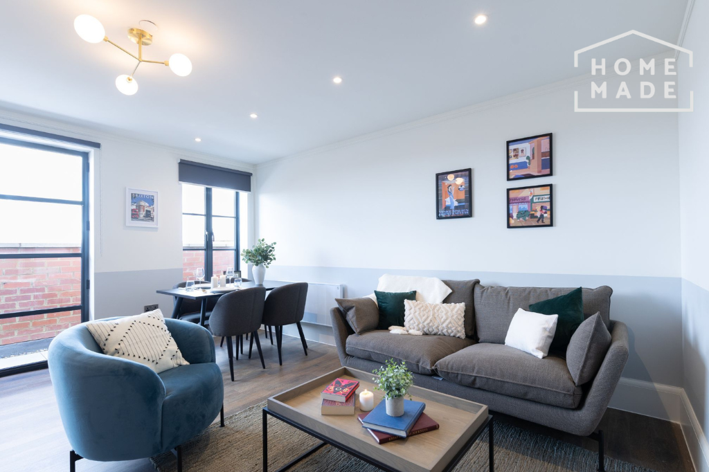 Property photo 3 of 14