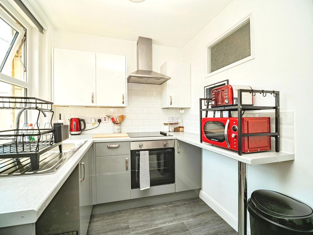 Property photo 3 of 14 Pbox-Img.Jpg