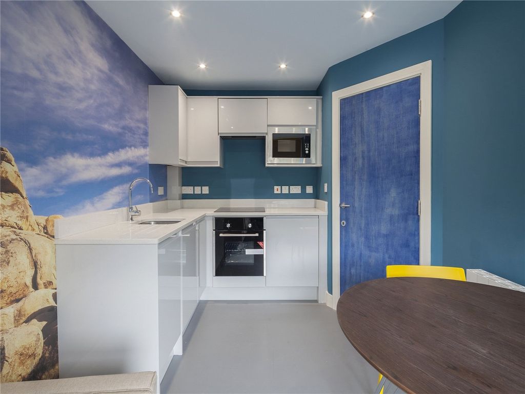 Property photo 2 of 16 Picture No. 46