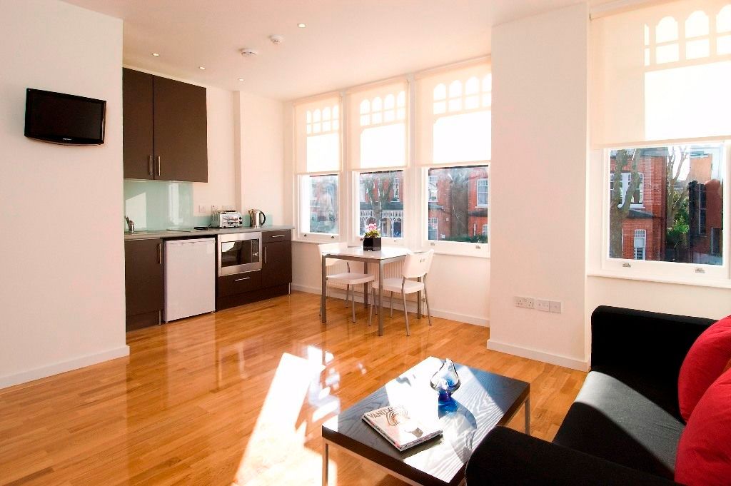 Property photo 1 of 5