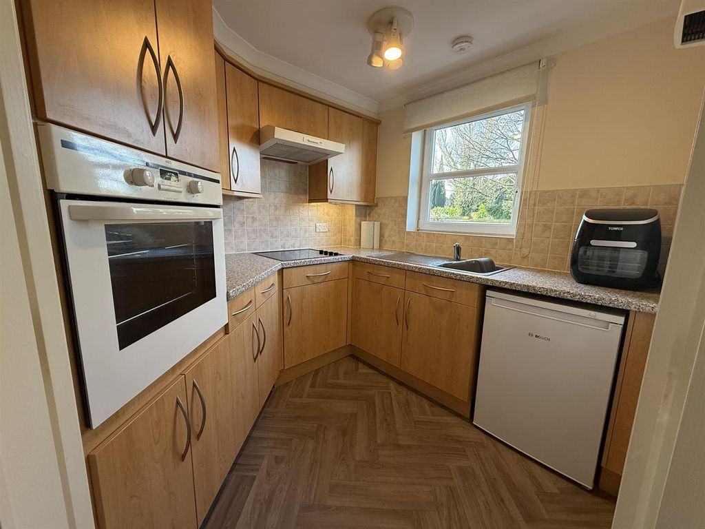 Property photo 3 of 14 Img_9772.Jpeg