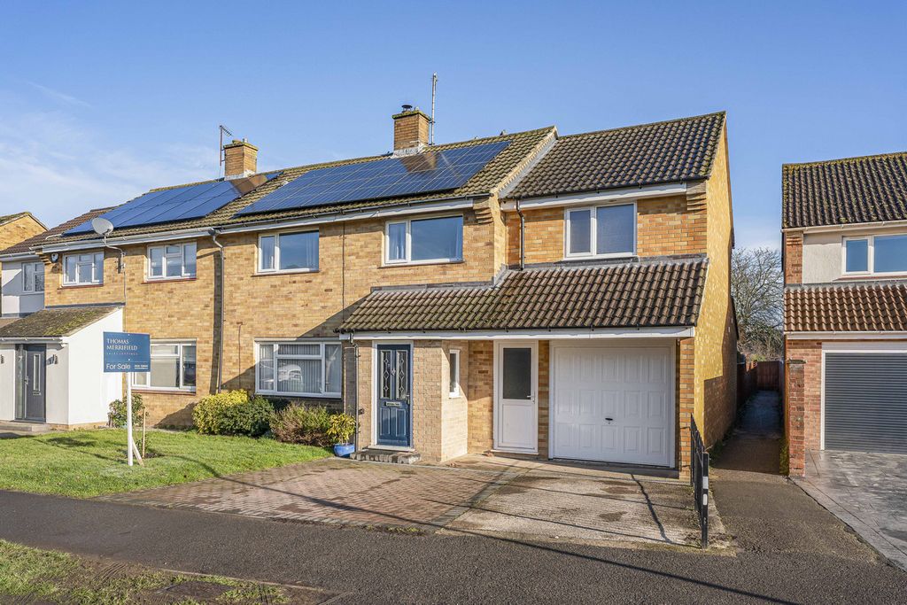 Property photo 1 of 24