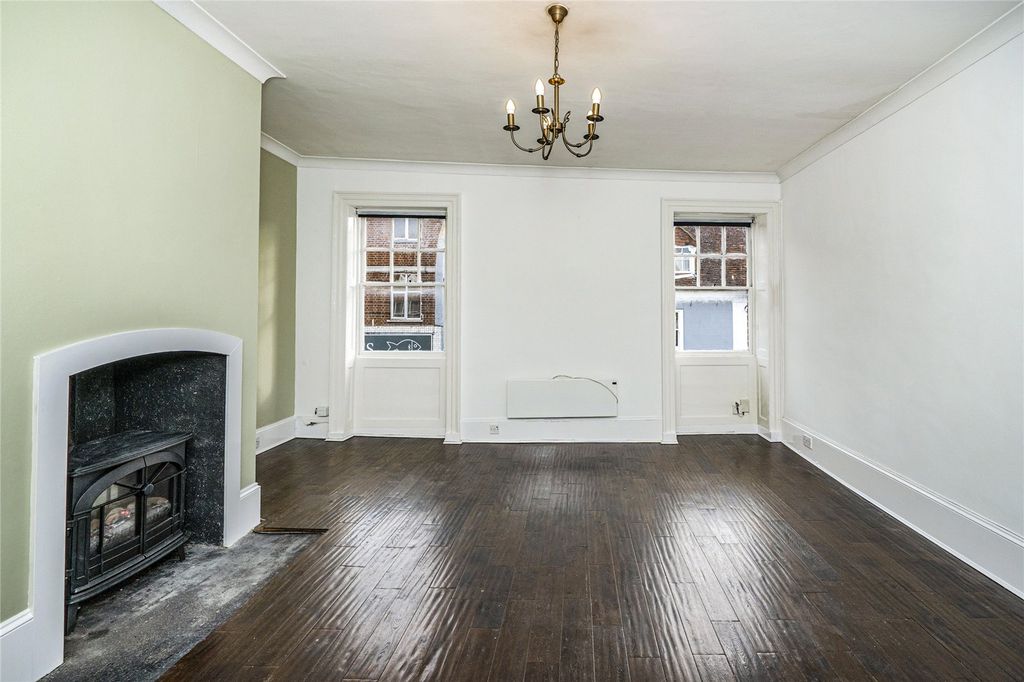 Property photo 1 of 19 Reception Room