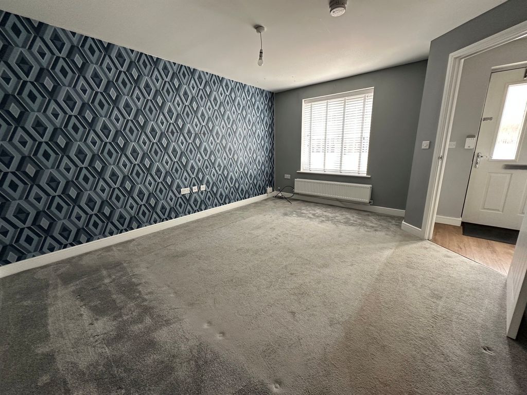 Property photo 2 of 15 Photo 15