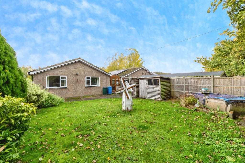 Property photo 3 of 16