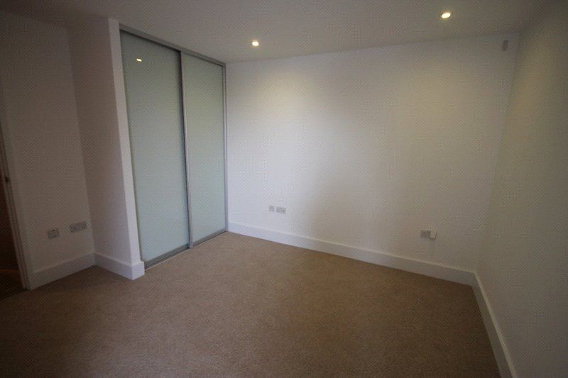 Property photo 3 of 5 Bedroom