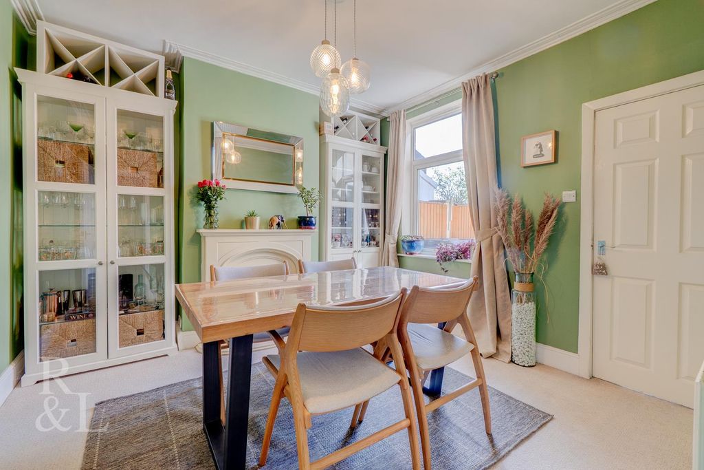 Property photo 3 of 18 Batched (14).Jpg