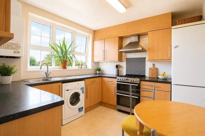 Property photo 3 of 4 Kitchen .Jpg