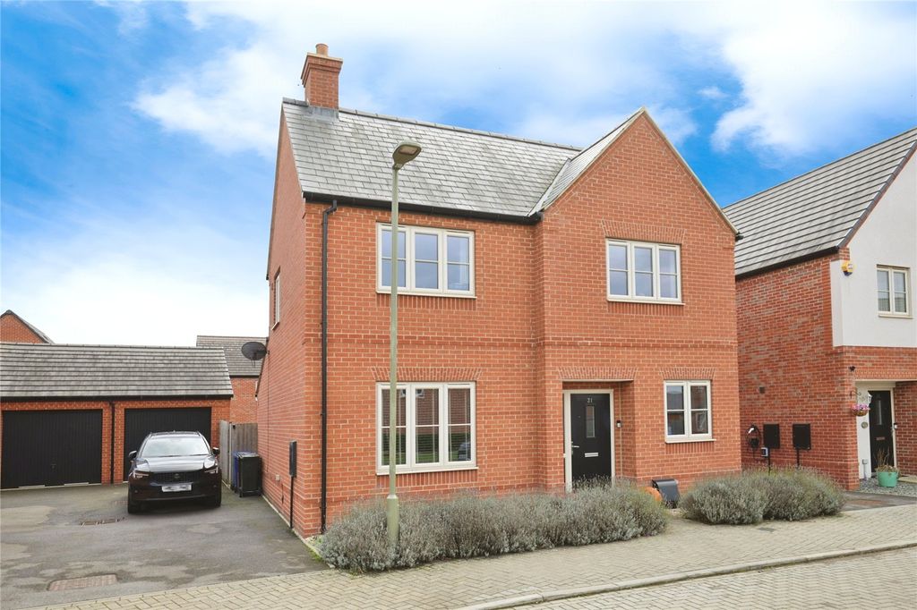 Property photo 1 of 17 Picture No. 12