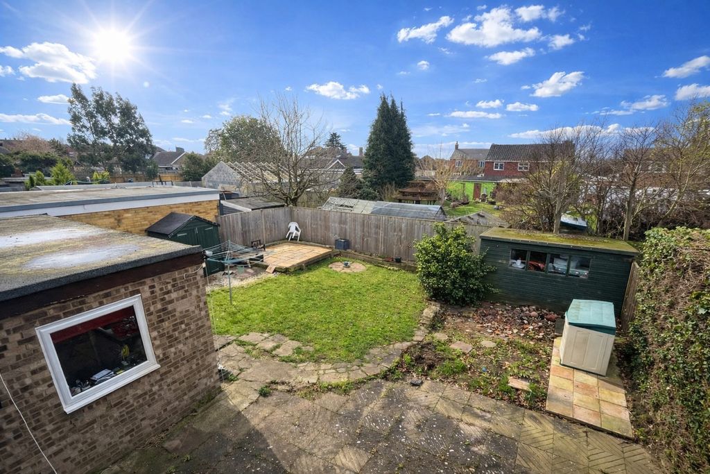 Property photo 2 of 5