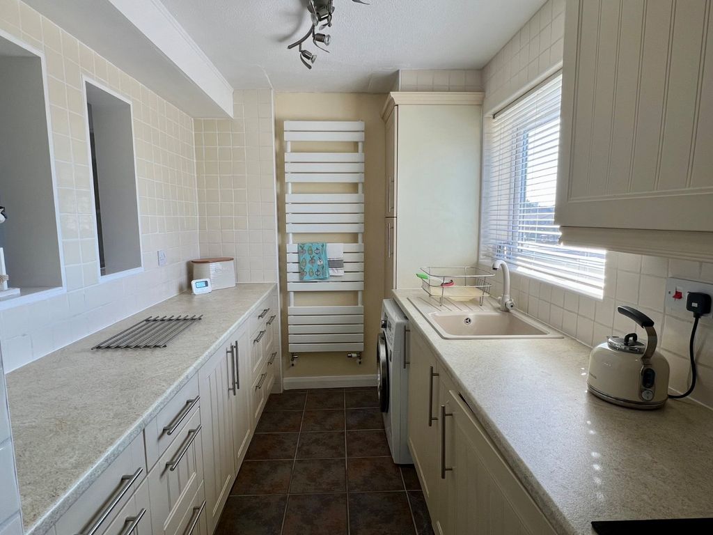 Additional image 7 of 2 bed flat for saleLord Warden Avenue, Walmer, Deal CT14