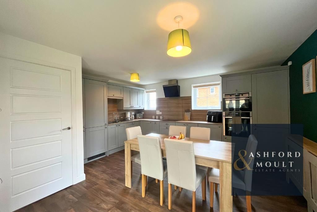 Property photo 3 of 37 Rightmove Editor  - 2026-06-04T140903.656.Png