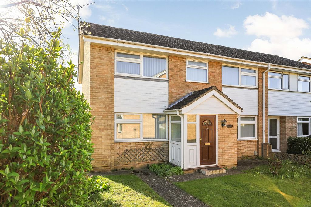 Property photo 1 of 26