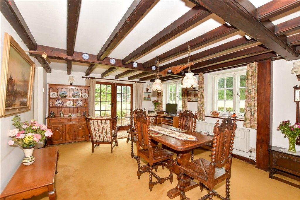 Property photo 3 of 14 Dining Room