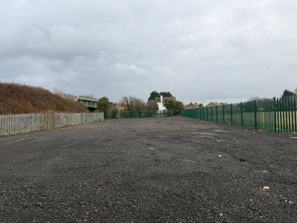 Property photo 2 of 5 Photo 2