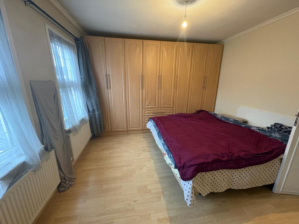 Property photo 1 of 6 Whatsapp Image 2026-03-27 At 4.21.10 Pm (3)