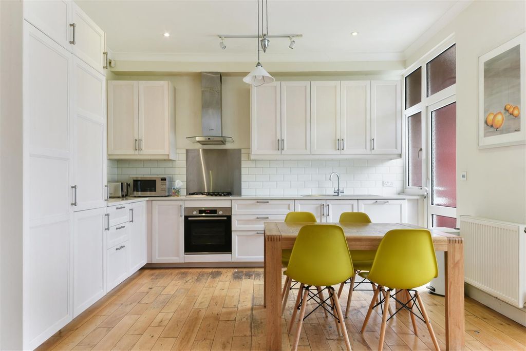 Property photo 1 of 16 Laurel Road, 4A-23.Jpg