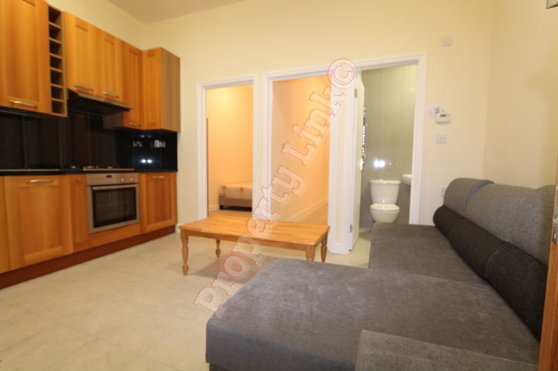 Property photo 2 of 12 Photo 12