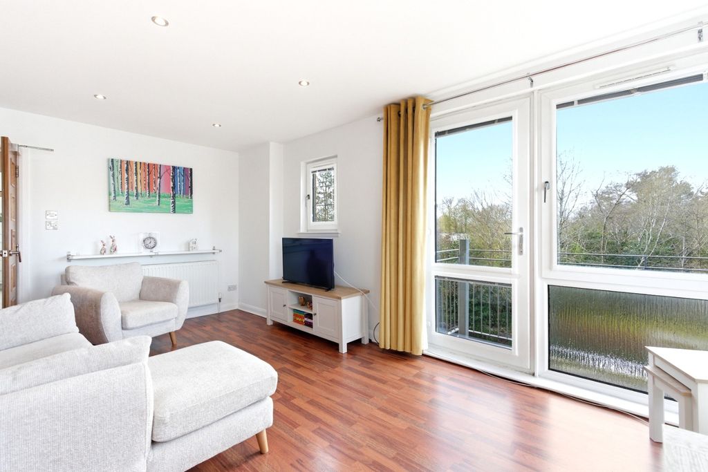 Property photo 3 of 22 5034034