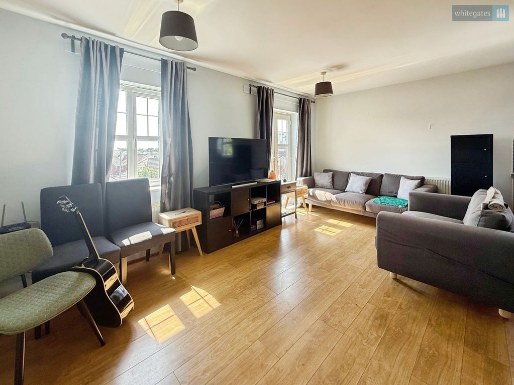 Property photo 2 of 8 Pbox-Img.Jpg