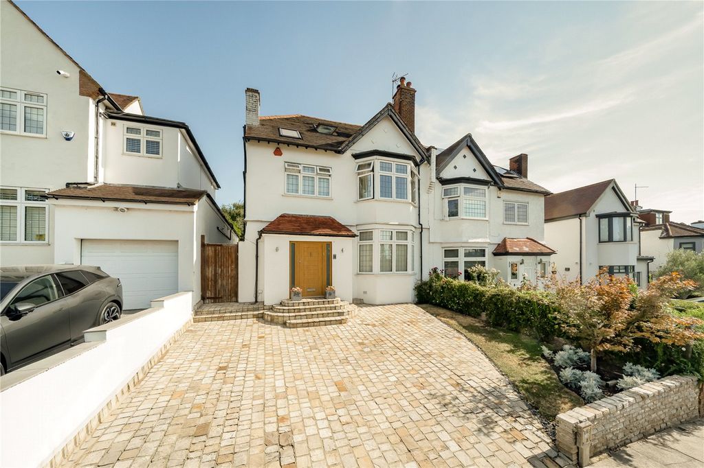 Property photo 1 of 21 Picture No. 26