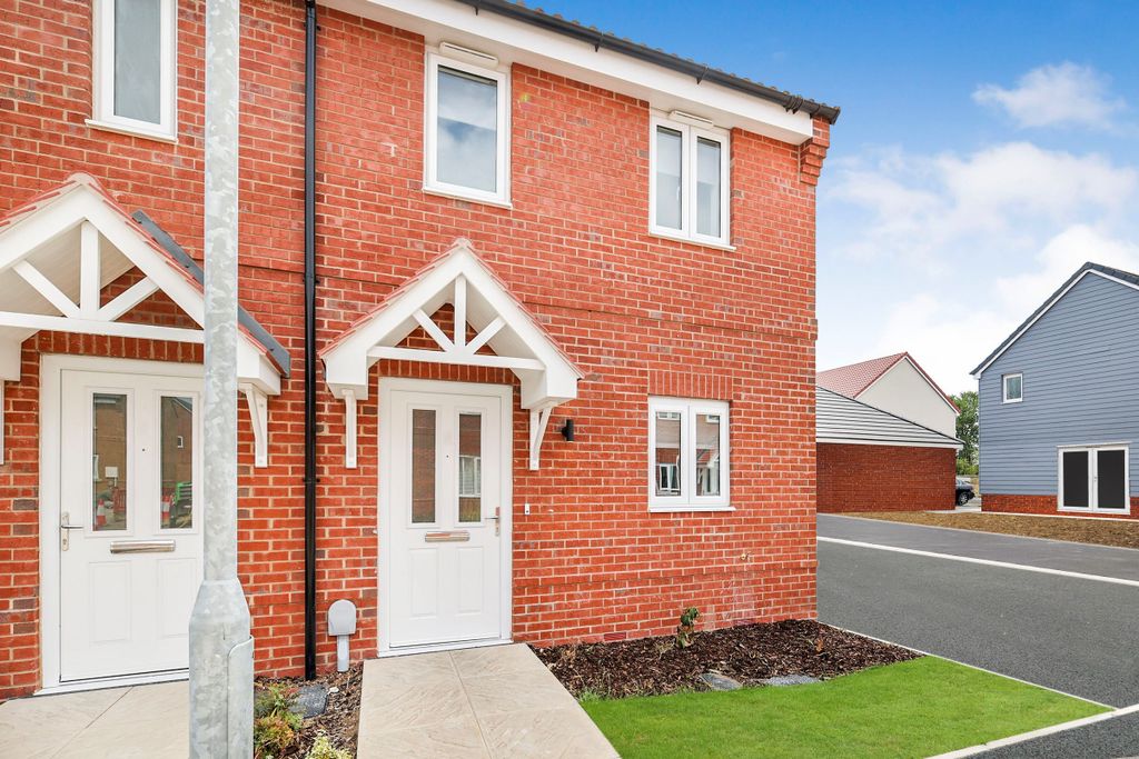 Property photo 1 of 12 Image