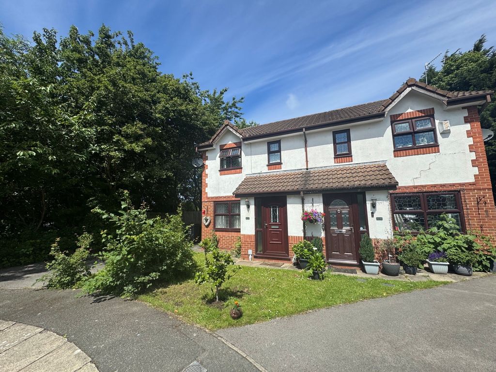 Property photo 1 of 1 Front