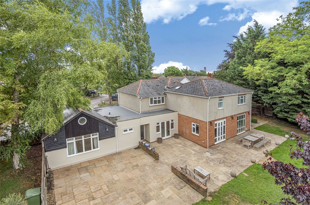Property photo 1 of 25 Picture No. 07