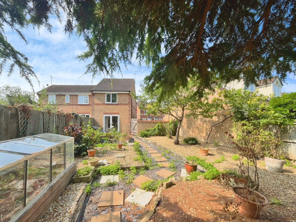 Property photo 3 of 9