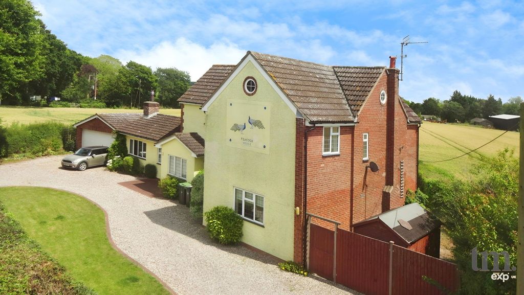 Property photo 1 of 24