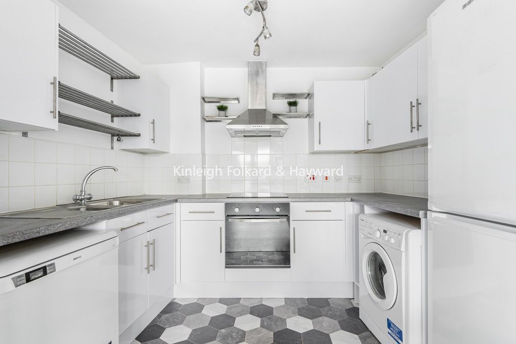 Property photo 3 of 7 Picture No. 05