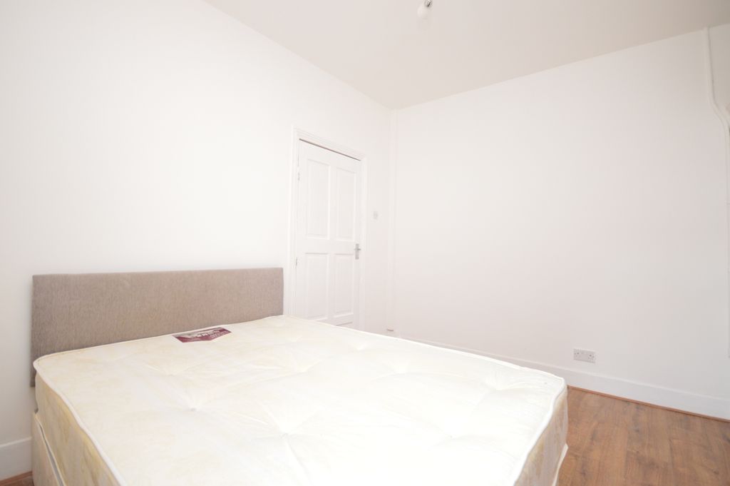 Property photo 3 of 15 Gallery