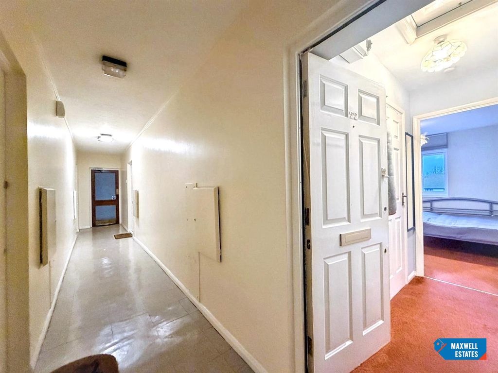 Property photo 3 of 11 Goosander 1.Jpg