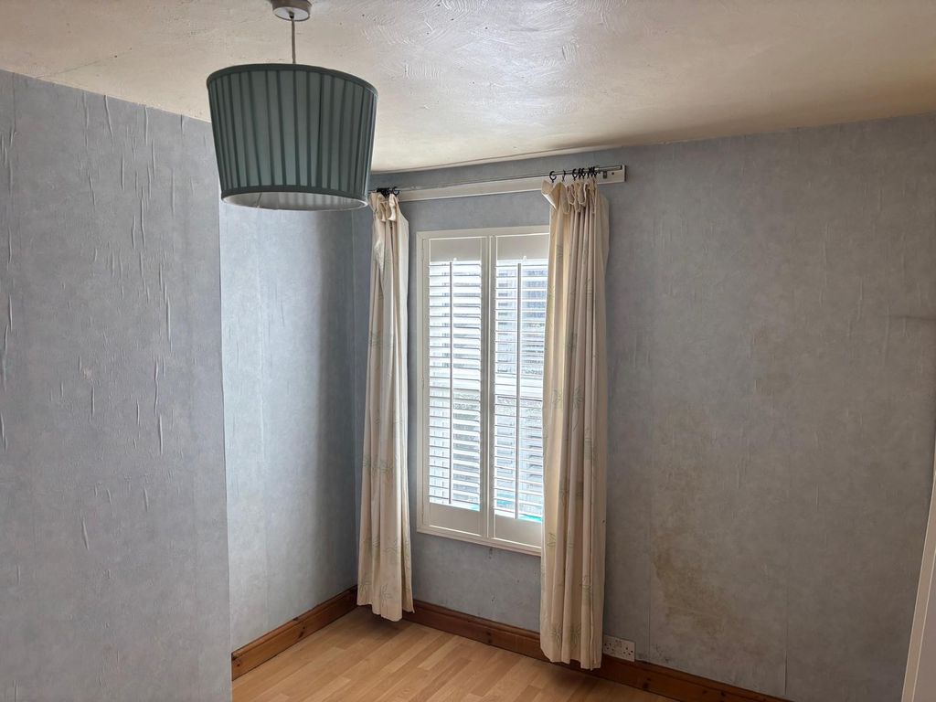 Property photo 3 of 9 Bedroom Two