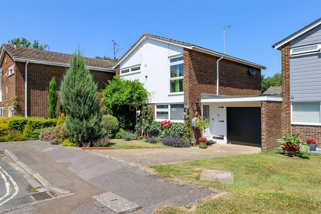 Property photo 1 of 24