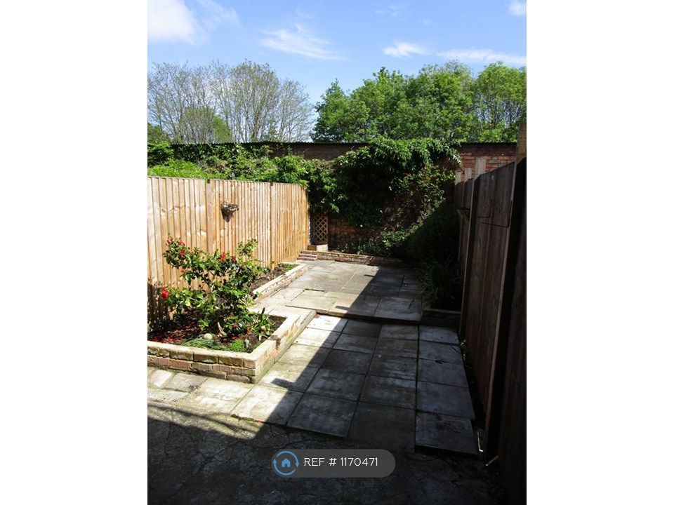 Property photo 3 of 11 Rear Garden