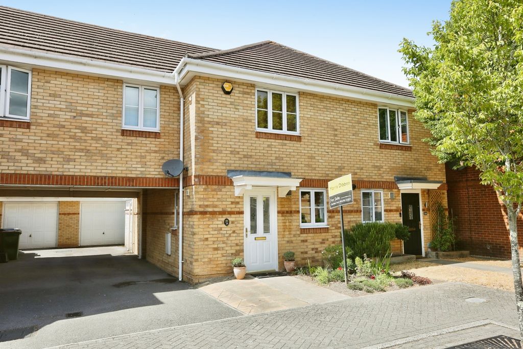Property photo 1 of 15 Pbox-Img.Jpg