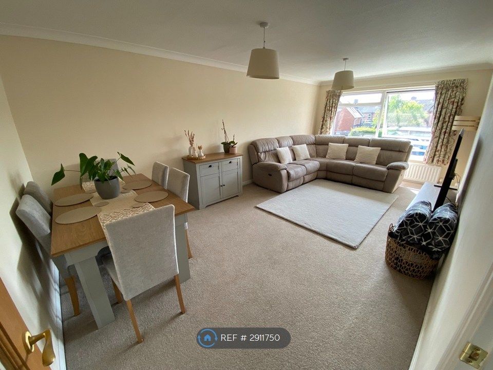 Property photo 1 of 35