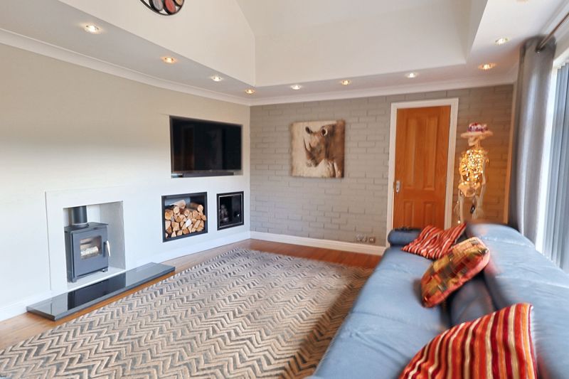 Property photo 3 of 24 Photo 26